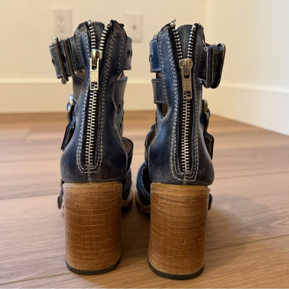 Freebird Joust Blue Buckle Heeled Boots. Brand new - Picture 5 of 6
